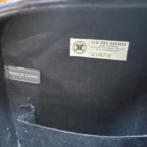 Vintage Navy Structured Box Crossbody Bag – Minimalist 90s Hard Shell Purse - Picture 5 of 14